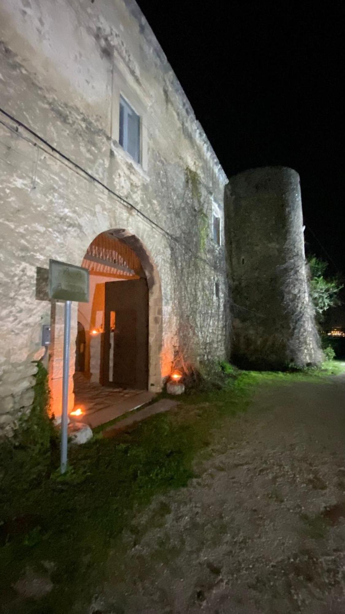 Masseria Barone Gambadoro มอนเต ซานตานเจโล ภายนอก รูปภาพ