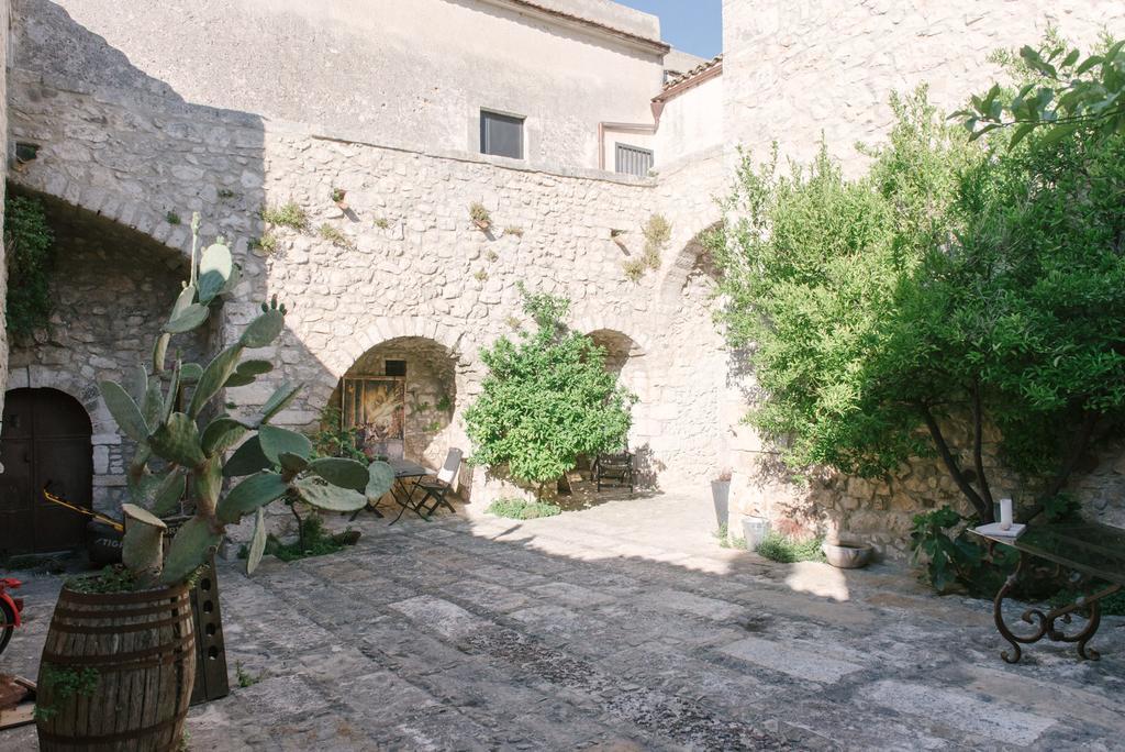 Masseria Barone Gambadoro มอนเต ซานตานเจโล ภายนอก รูปภาพ